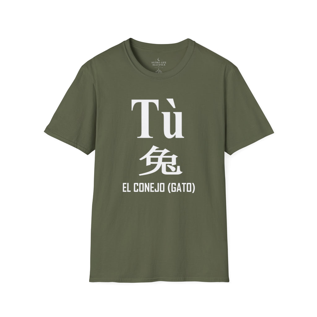 04 Conejo (Gato) — Camiseta Tipográfica — Colores Oscuros — Español
