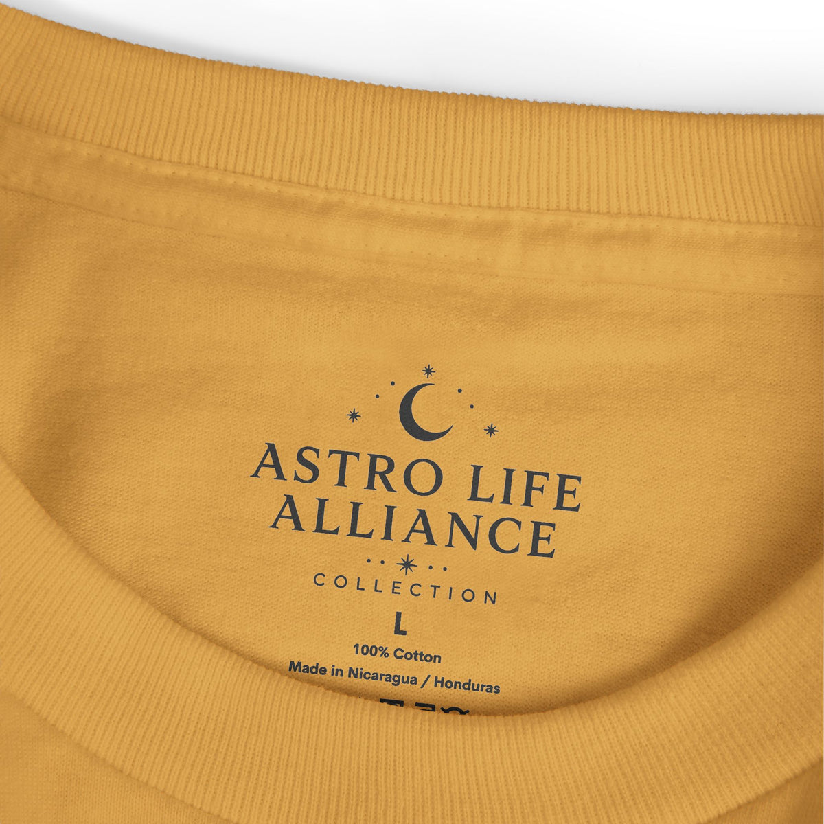 10 Rooster — Illustrated Tee — Faded Mustard — English