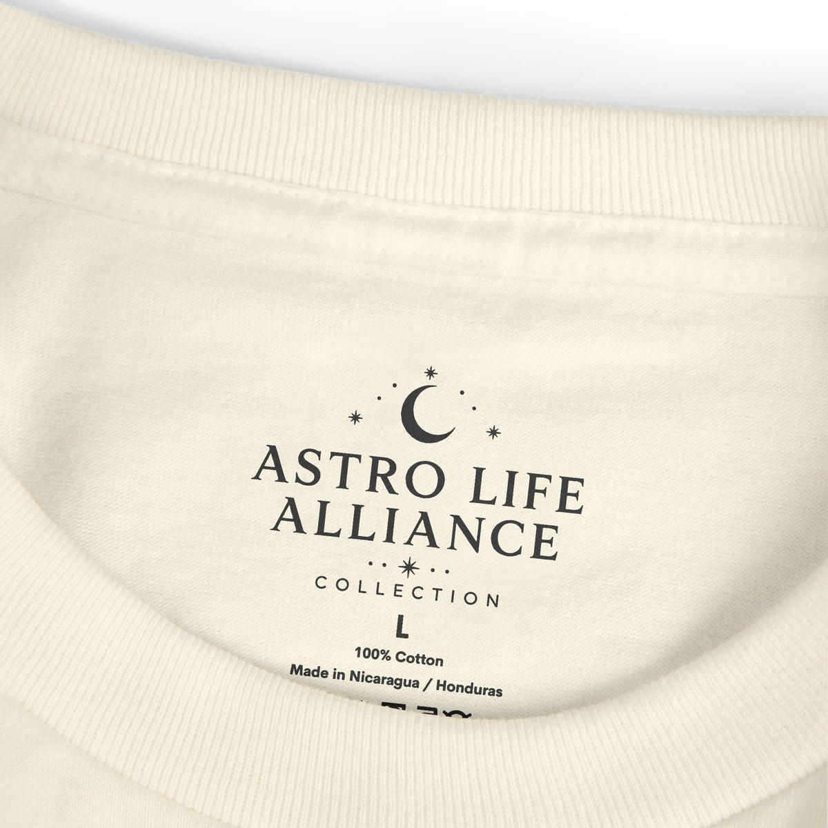 02 Buffalo/Ox — Illustrated Tee — Faded Cream — English